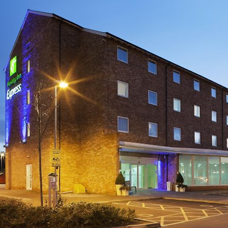 Holiday Inn Express Nuneaton By Ihg Luaran gambar