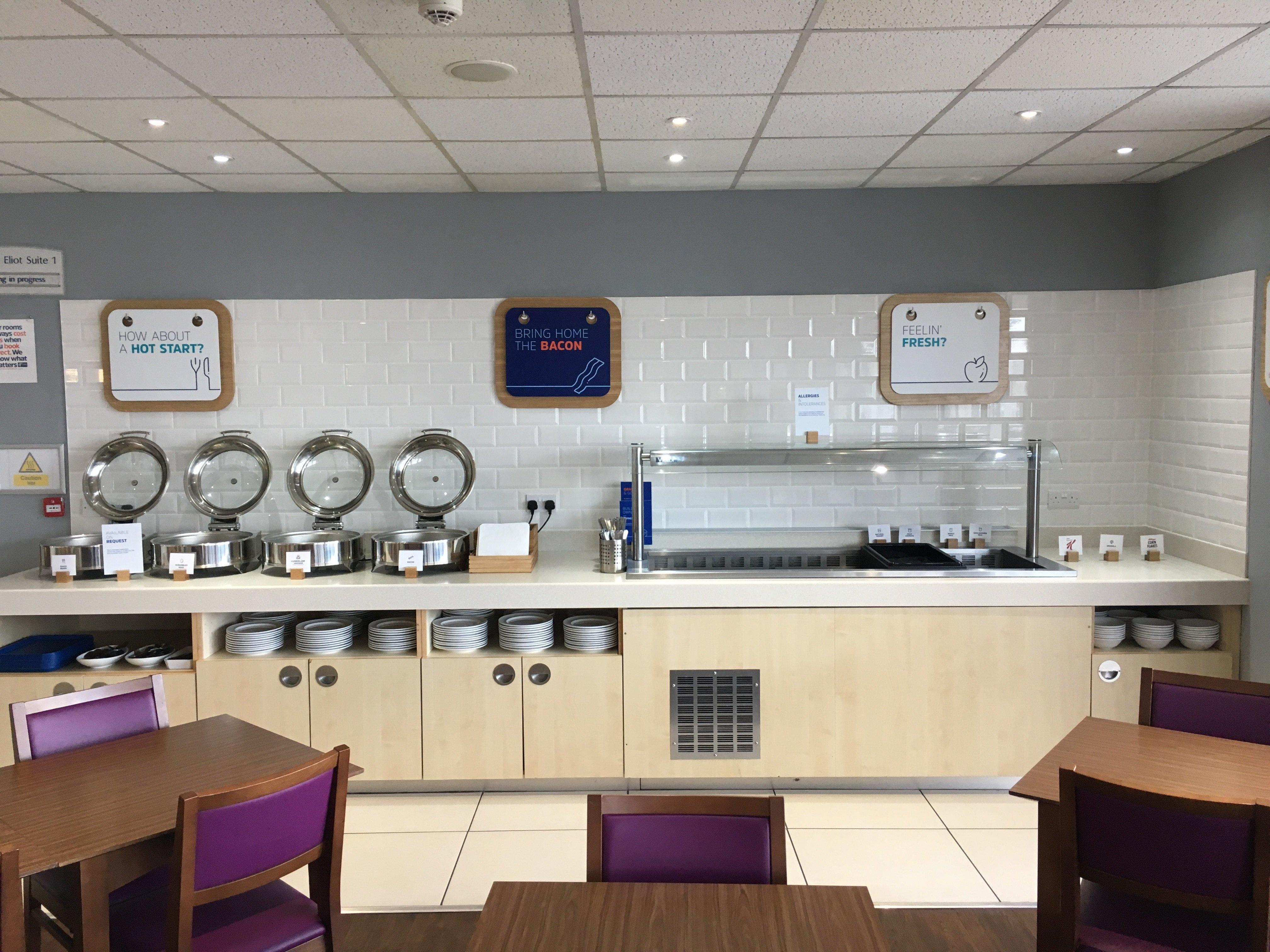 Holiday Inn Express Nuneaton By Ihg Luaran gambar