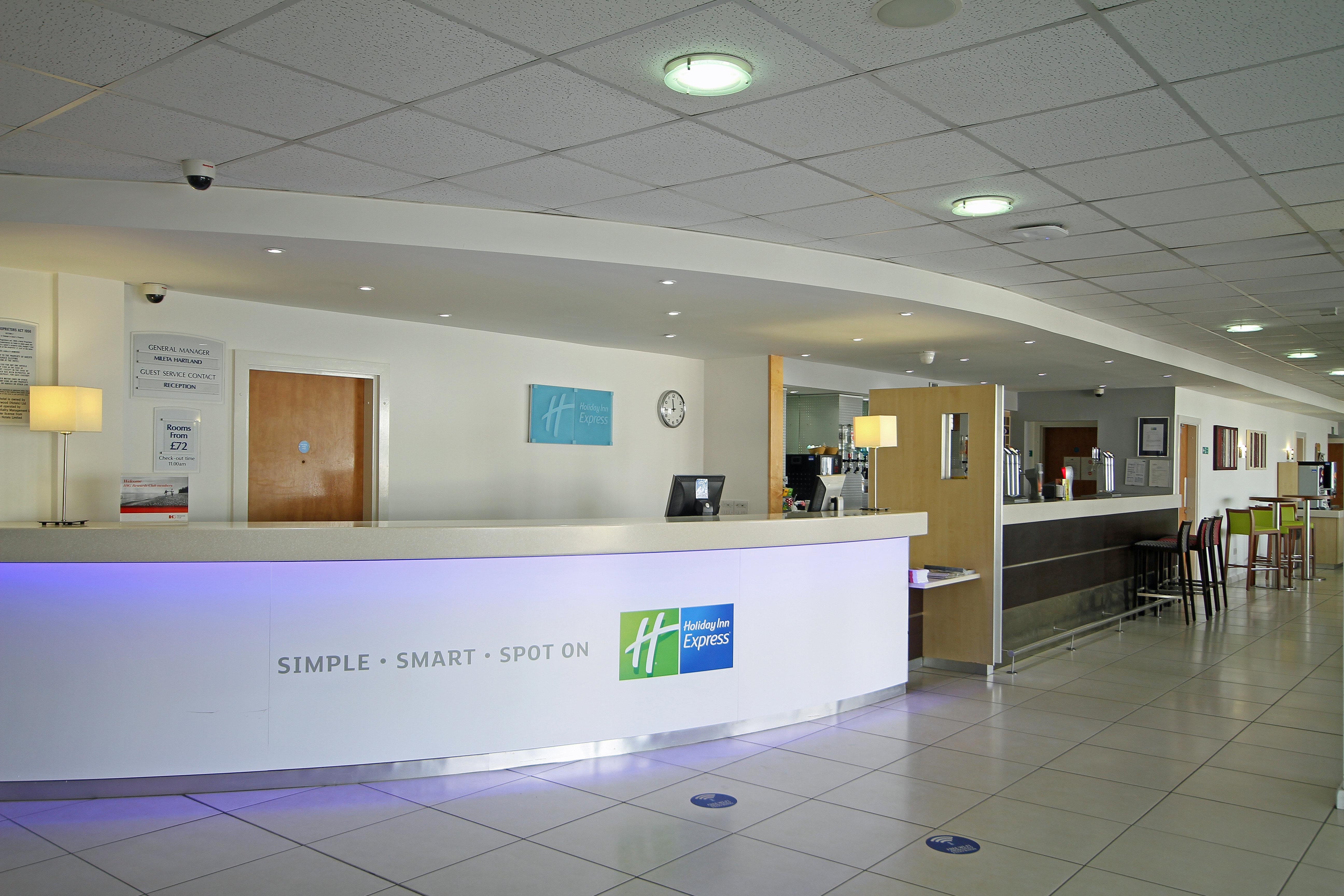 Holiday Inn Express Nuneaton By Ihg Luaran gambar
