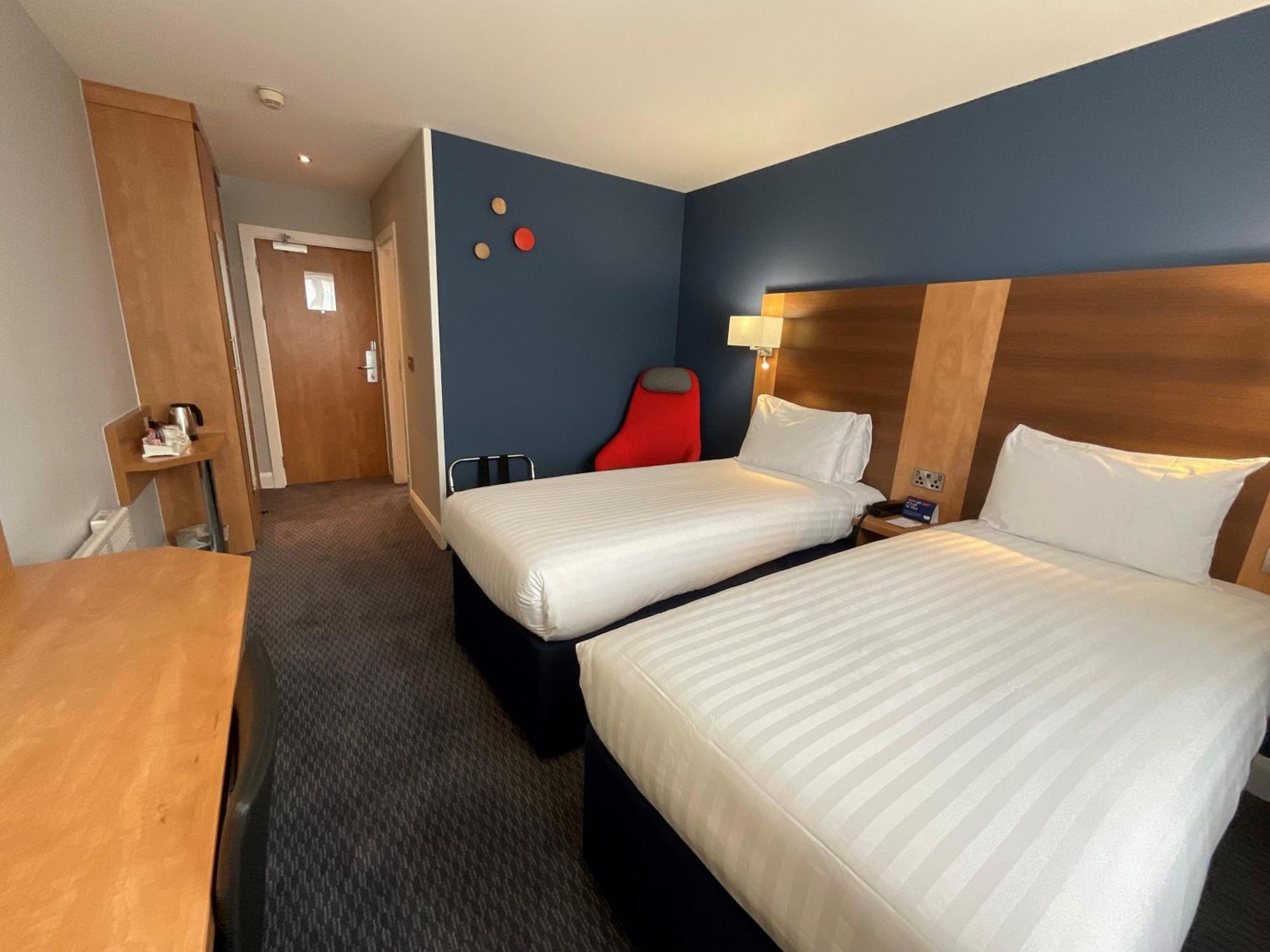 Holiday Inn Express Nuneaton By Ihg Luaran gambar