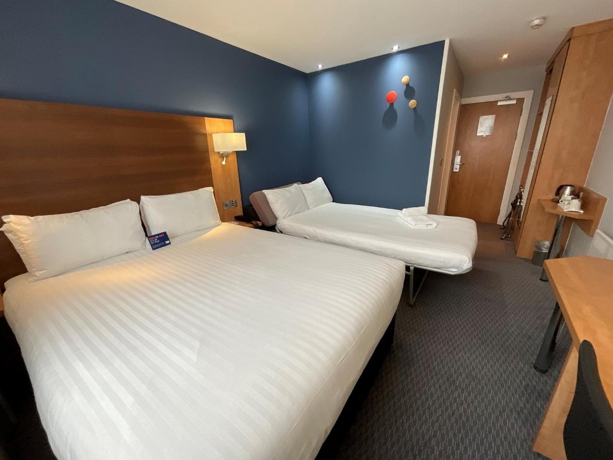 Holiday Inn Express Nuneaton By Ihg Luaran gambar