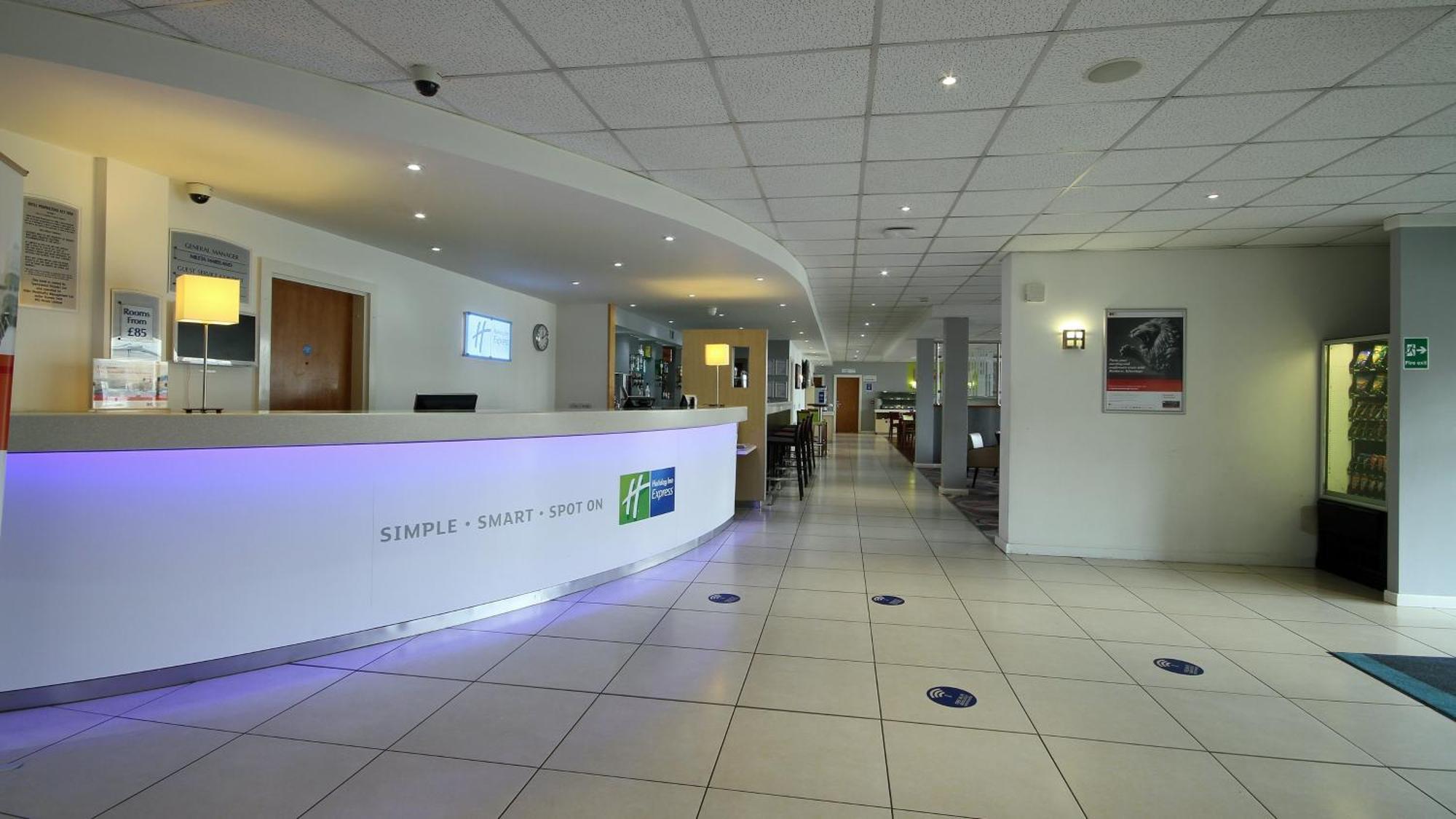 Holiday Inn Express Nuneaton By Ihg Luaran gambar